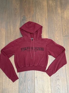 True Religion Women's Cropped Hoodie & Sweatpant Set - Burgundy